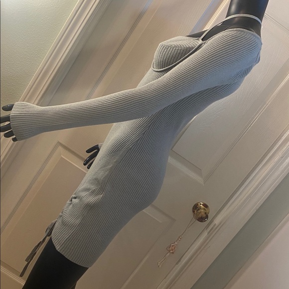 Urban Outfitters Sage Green Long Sleeve Sweater Dress NWTs - Picture 6 of 14